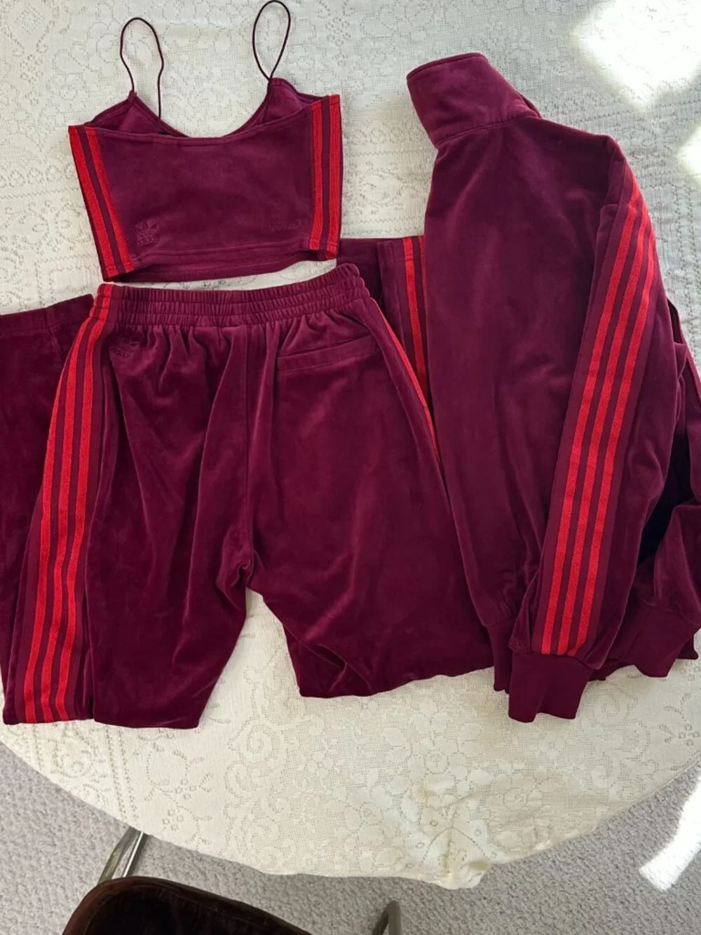 Adidas x IVY PARK Beyonce Cherry Wood Velour Track Suite Sweat Full Set XS S - Picture 3 of 6